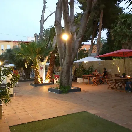 Hostel Nwt Paradise Urban *