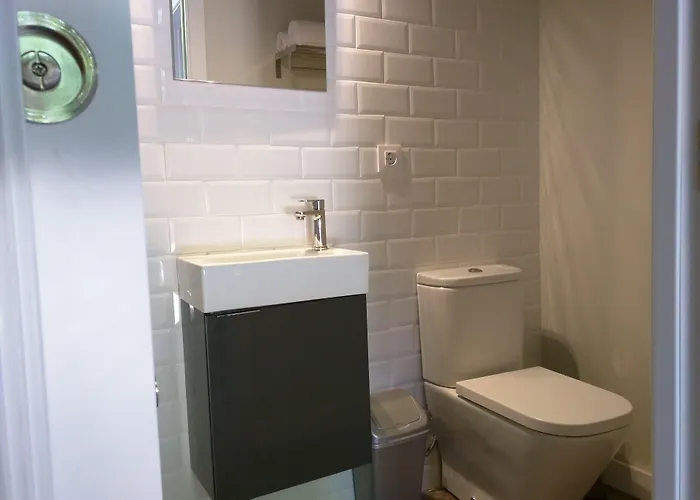 Hostel Nwt Paradise Urban *