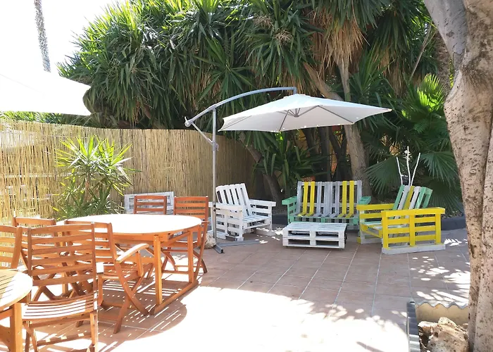 Хостел Nwt Paradise Urban